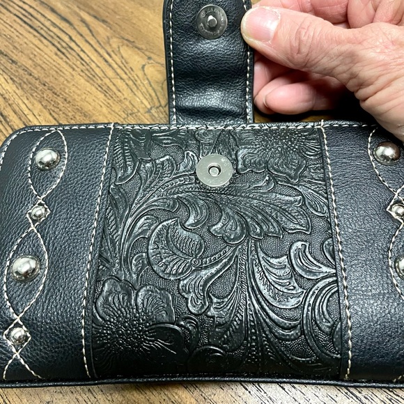 Black Faux Leather Wallet - Picture 3 of 10